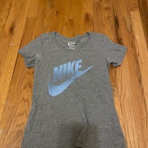 Gray Nike tee